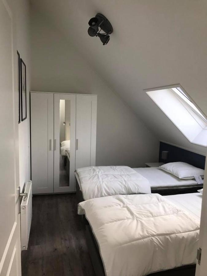 De Beurs Apartment Холум Екстериор снимка